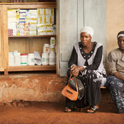 Hoima, Uganda : Two African Women
